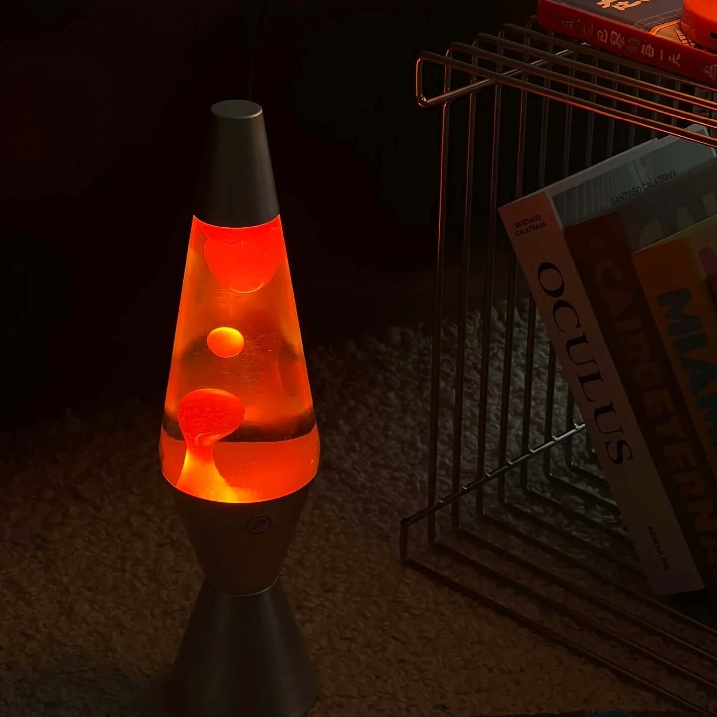 Dynamic Wax Lava Lamp – “Breathing” Universe Mood Light