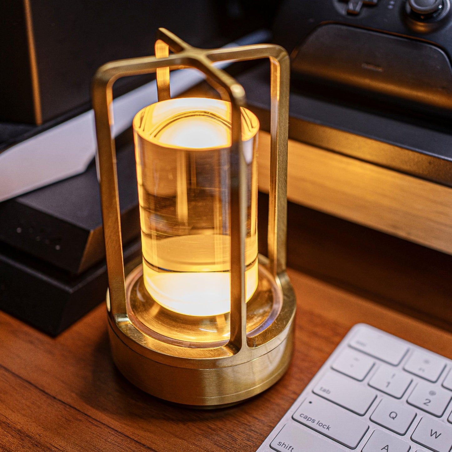 Japan Crystal Lantern Table Lamp – Scandinavian Touch Sensor LED