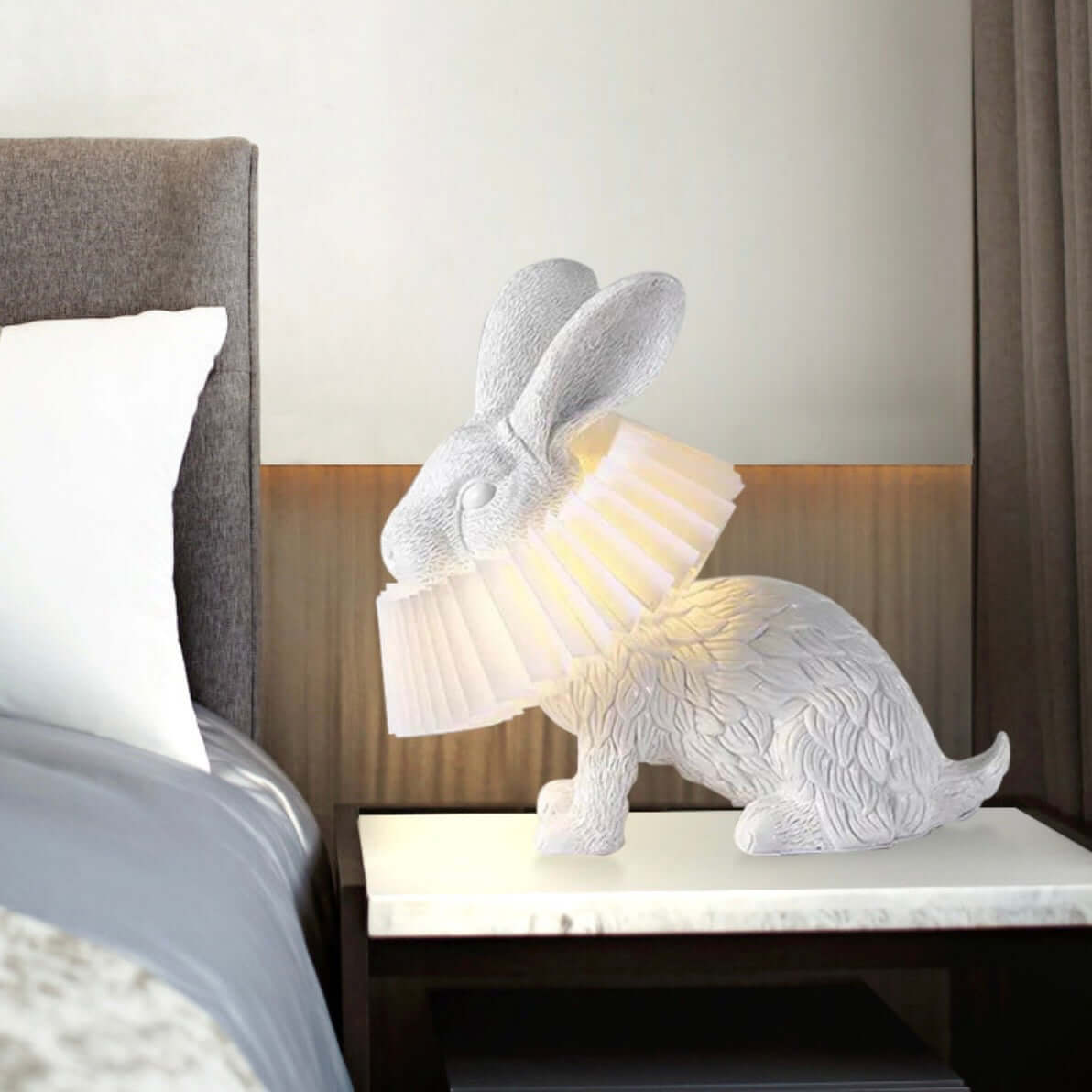 Cartoon Bunny Table Lamp – Resin Bedside & Kids Room Lamp