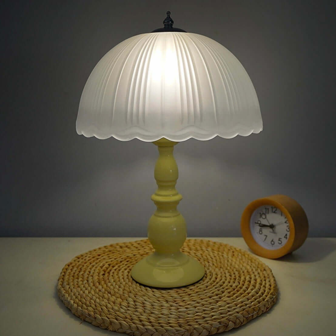 Vintage European Glass Table Lamp – 3-Color Dimmable LED