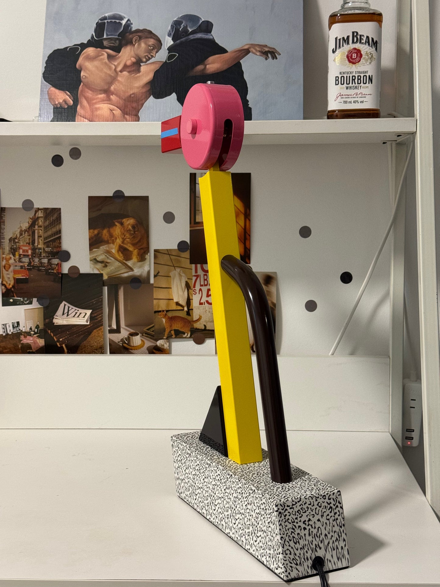 Memphis Bird Table Lamp – Artistic Italian Designer Light