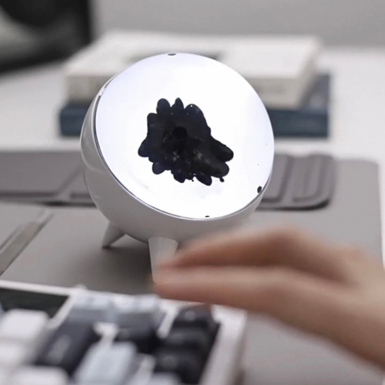 Venom Ferrofluid Music Visualizer Lamp – Not a Speaker