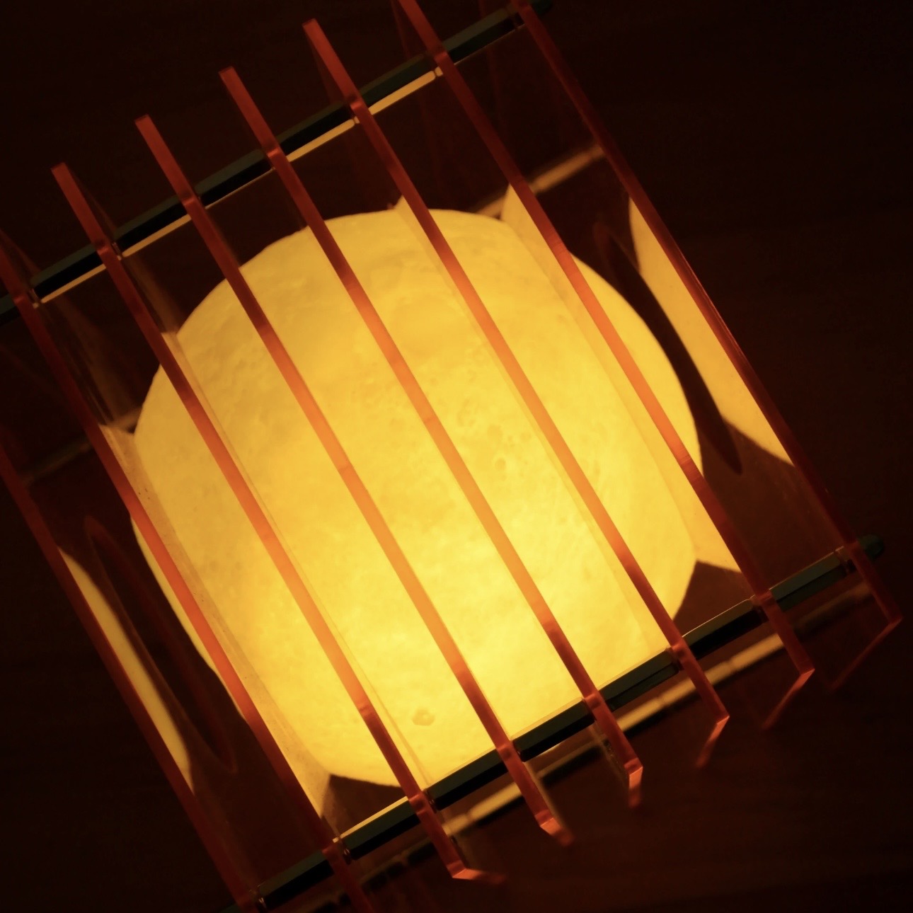 Minimalist Acrylic Moon Lamp – USB Touch Ambient Night Light