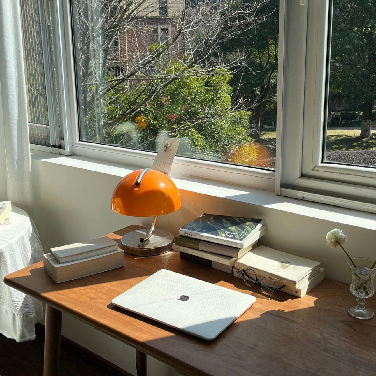 Vintage Bauhaus Pudding Table Lamp – Handmade Glass, Soft Glow