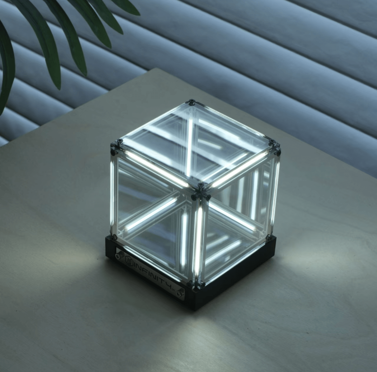 Cyberpunk Ambient Light – 4D Black Hole Desk Lamp with LED Glow