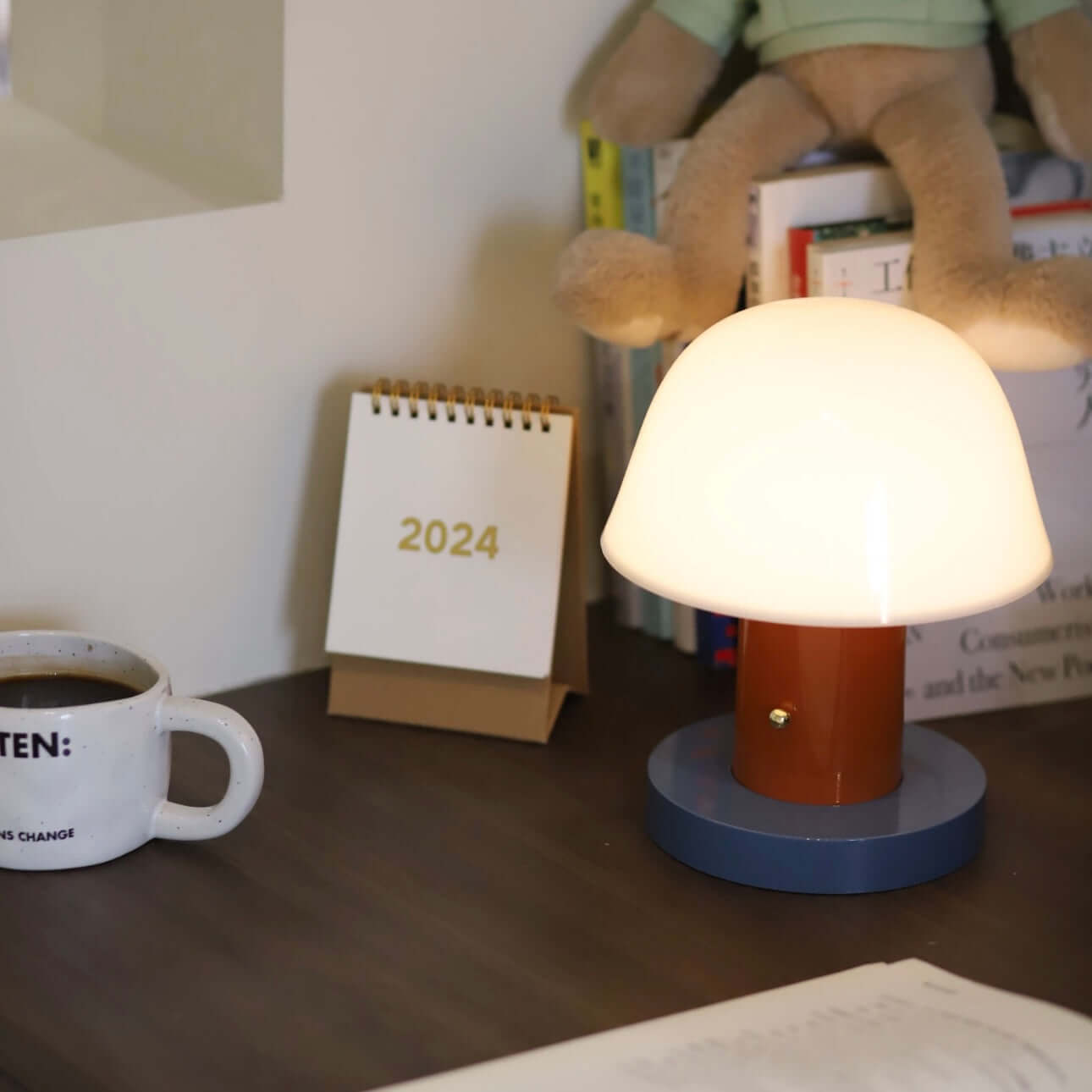 Wire-Free Mushroom Lamp – Touch Control, 3 Color Modes, Rechargeable