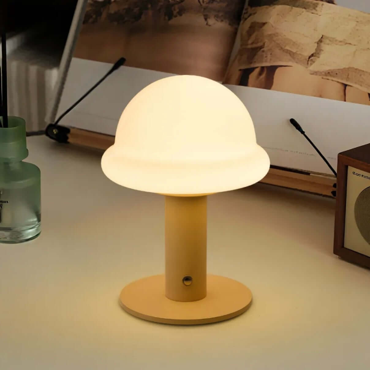 Candy Table Lamp – Touch LED, 3 Colors, Rechargeable