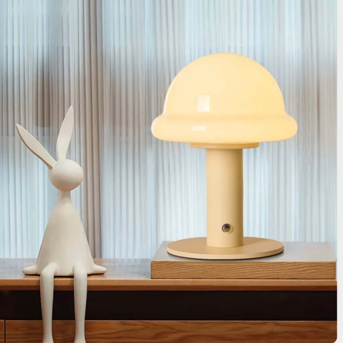 Candy Table Lamp – Touch LED, 3 Colors, Rechargeable