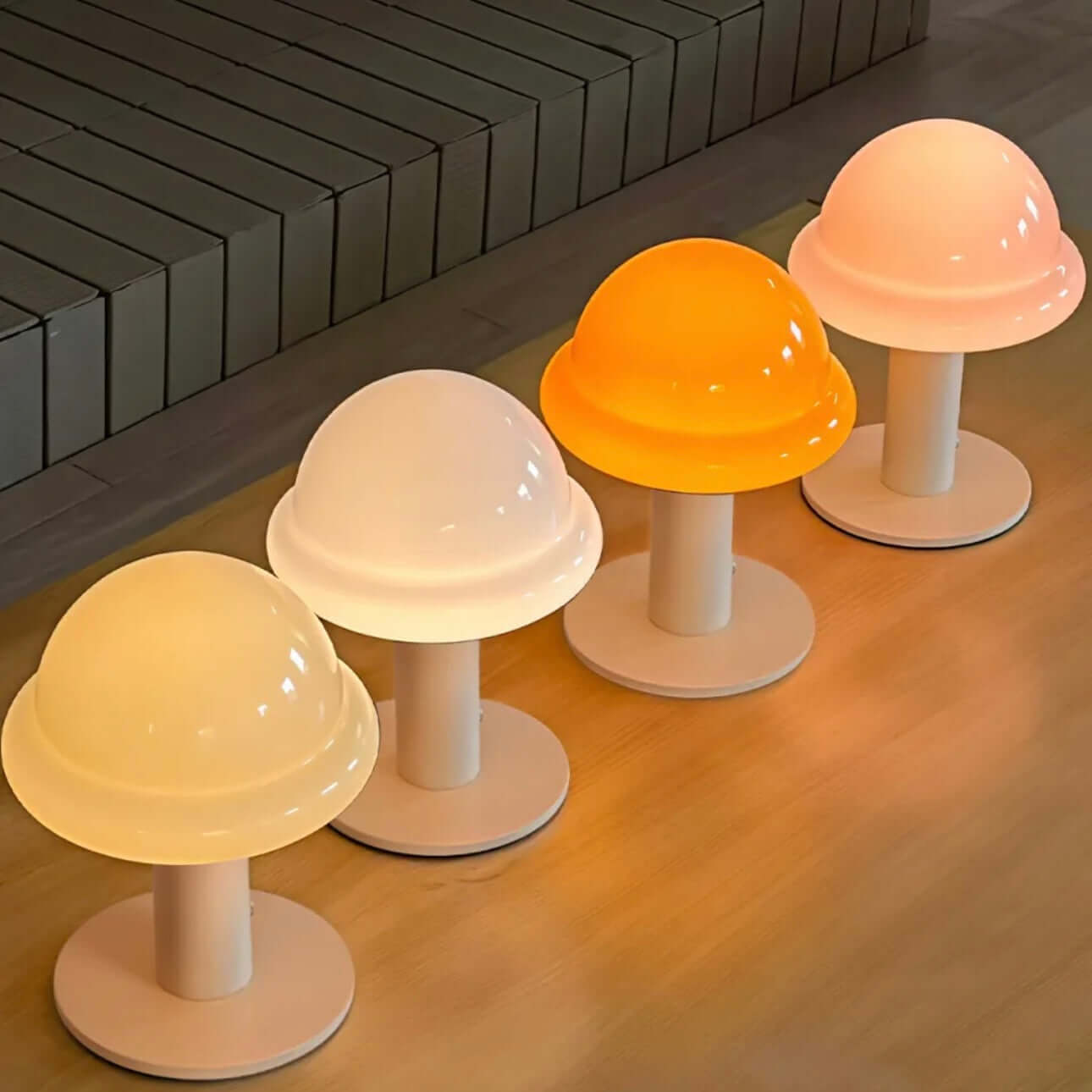 Candy Table Lamp – Touch LED, 3 Colors, Rechargeable