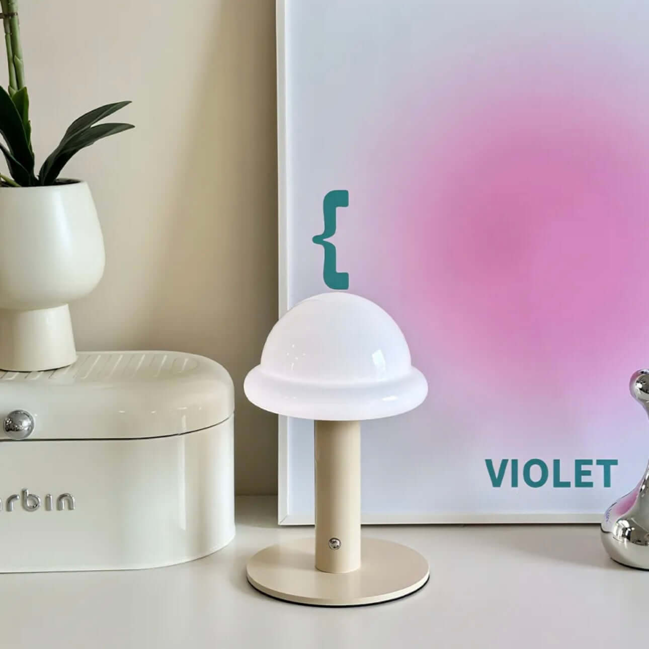 Candy Table Lamp – Touch LED, 3 Colors, Rechargeable