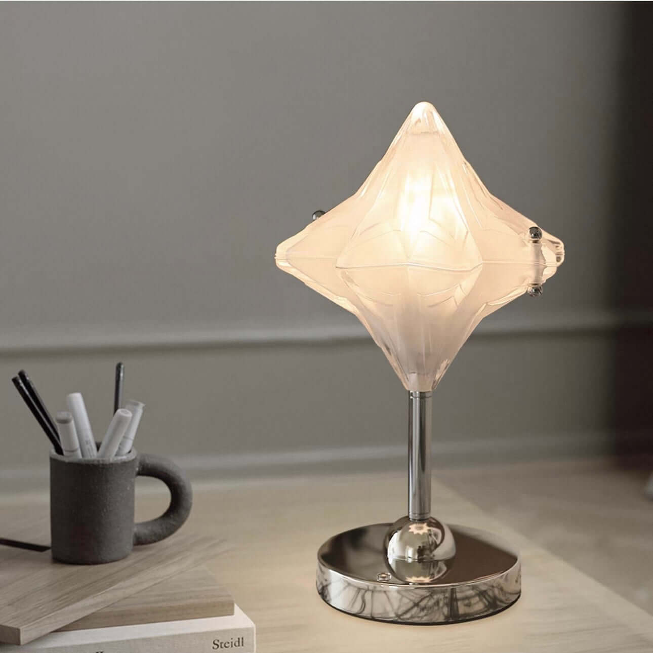 French Postmodern Star Table Lamp – LED Touch Control Rechargeable Glass Bedside Night Light for Home Decor & Gifts