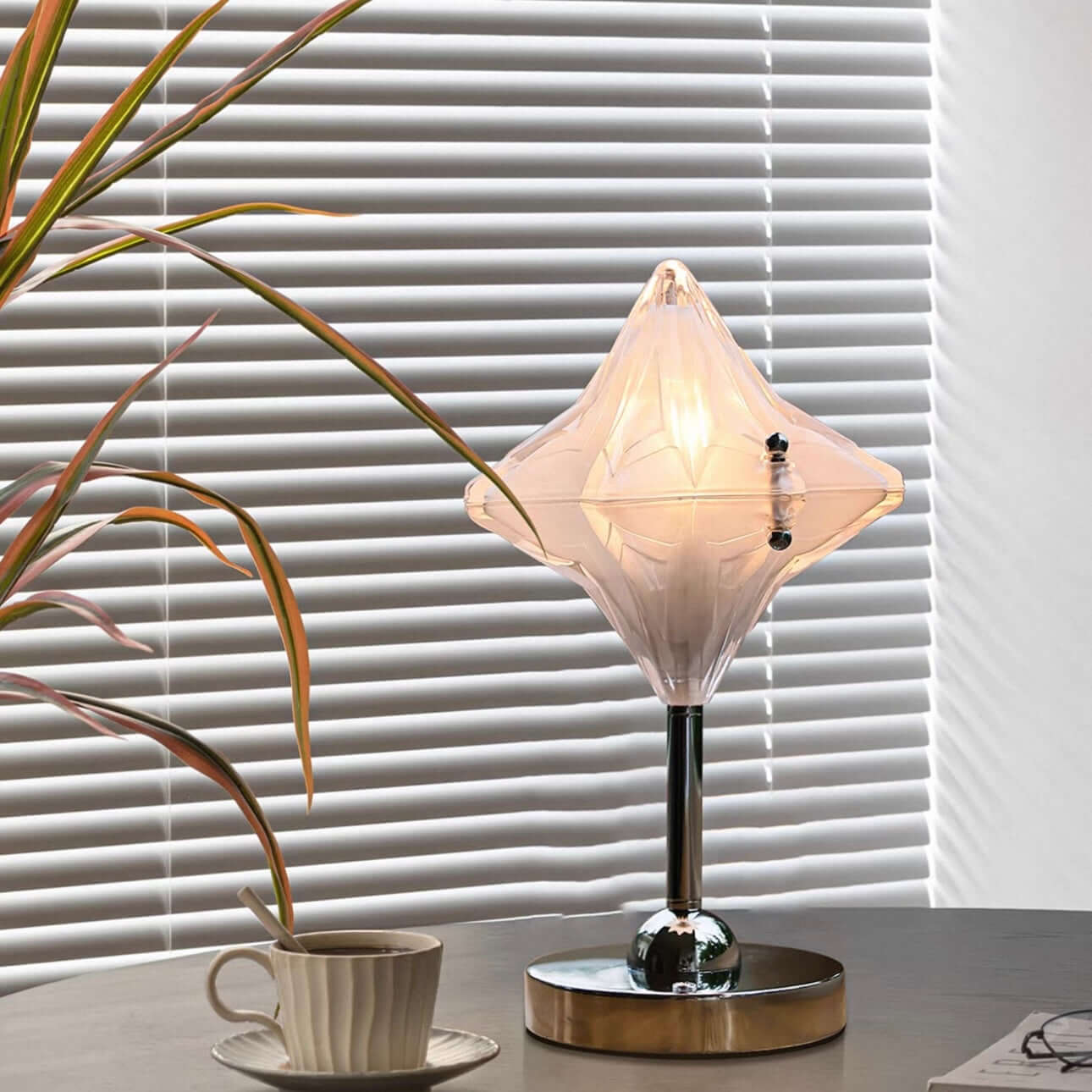 French Postmodern Star Table Lamp – LED Touch Control Rechargeable Glass Bedside Night Light for Home Decor & Gifts