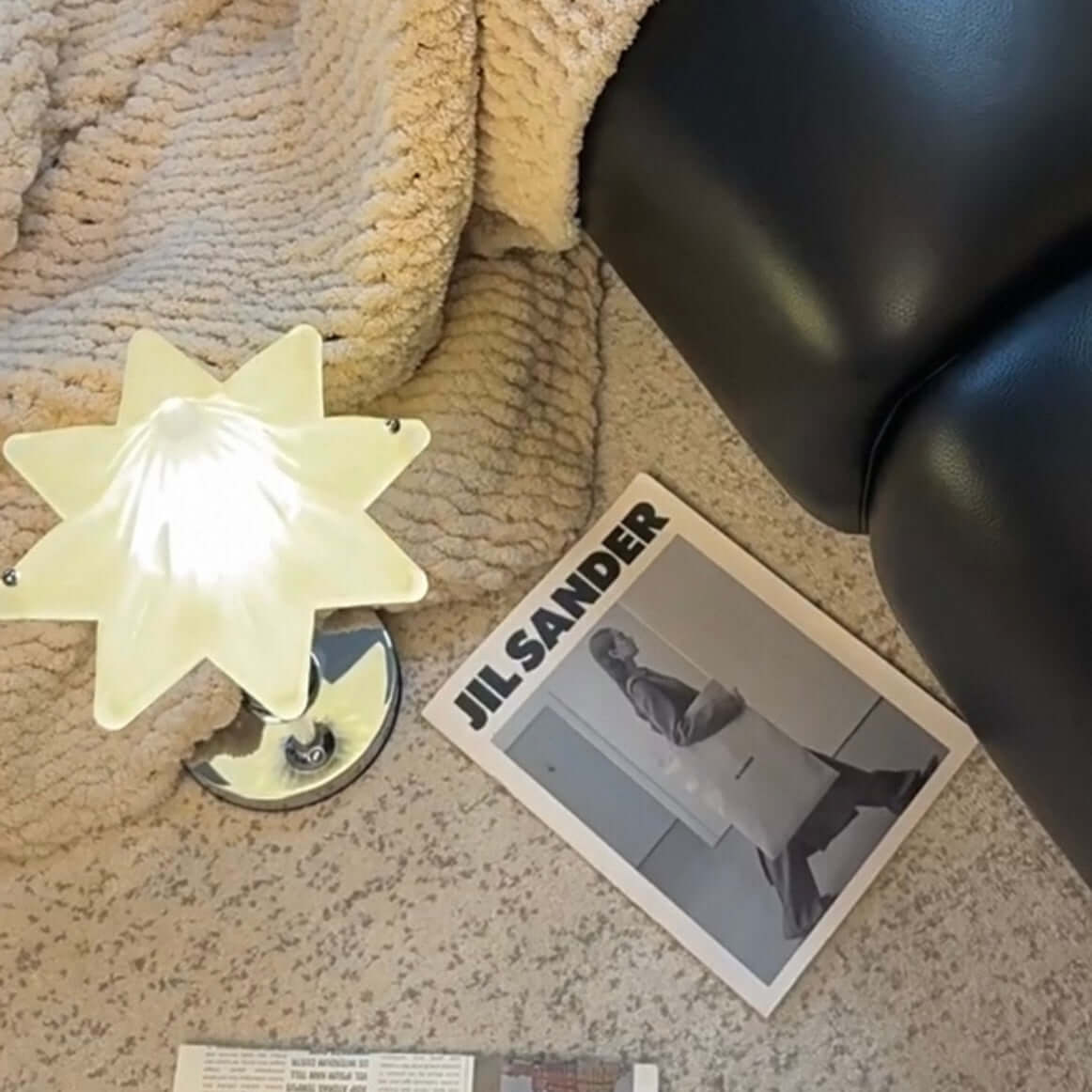 French Postmodern Star Table Lamp – LED Touch Control Rechargeable Glass Bedside Night Light for Home Decor & Gifts