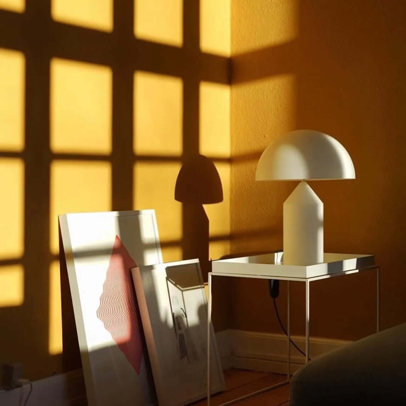 Nordic Mushroom Table Lamp – Designer Metal Bedside Lamp