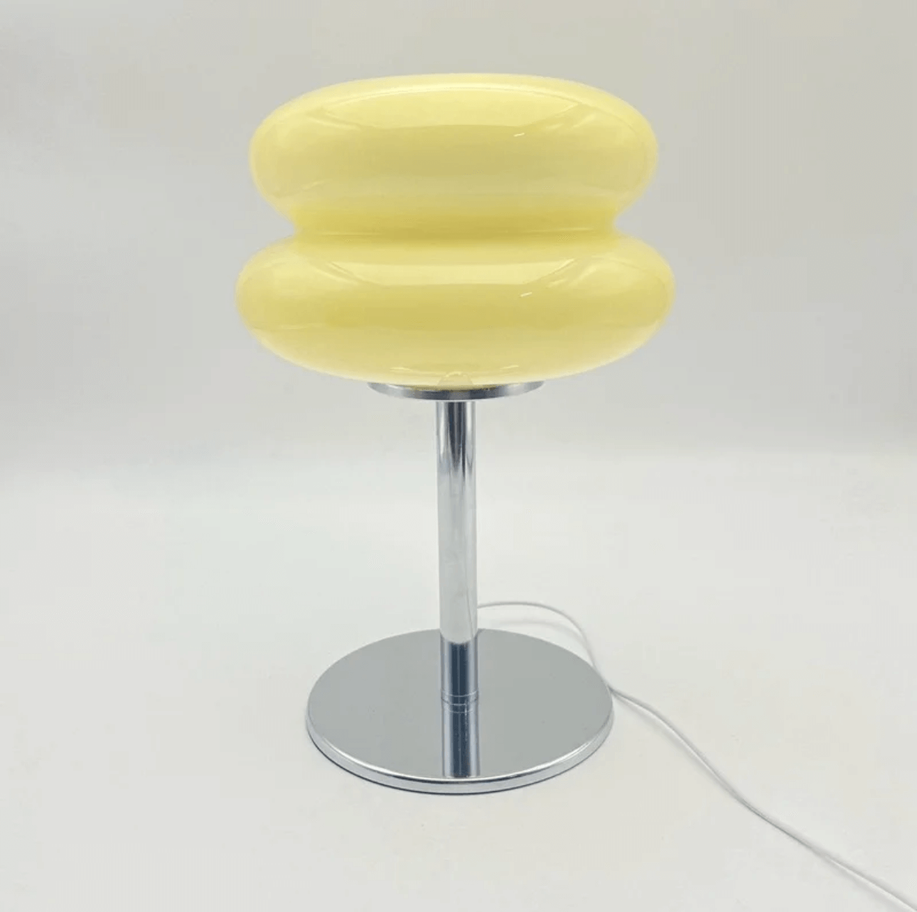 Modern Bauhaus Mushroom Table Lamp – Hand-Blown Glass LED Bedside Lamp